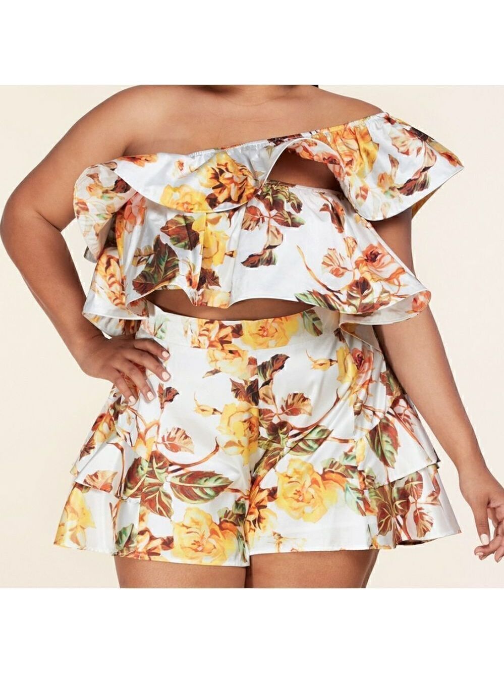 New Plus Size Floral Two-Piece Shorts Set by L’atise by Amy - Picture 10 of 10